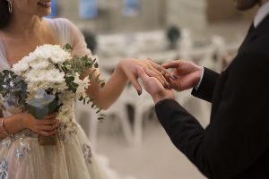 bride-groom-wedding-reception